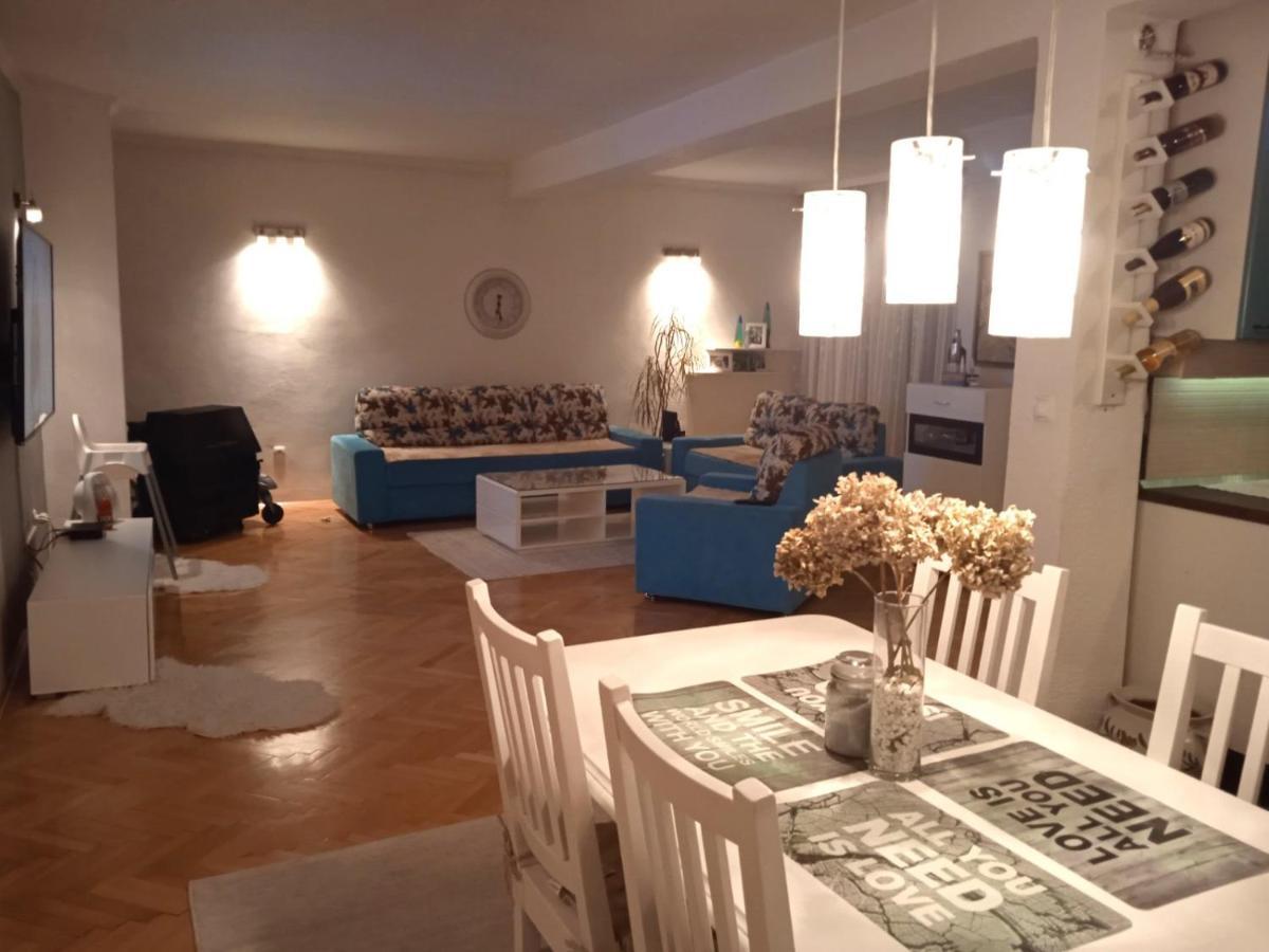 Villa Monera Apartments & Rooms & Free Garage Μόσταρ Εξωτερικό φωτογραφία